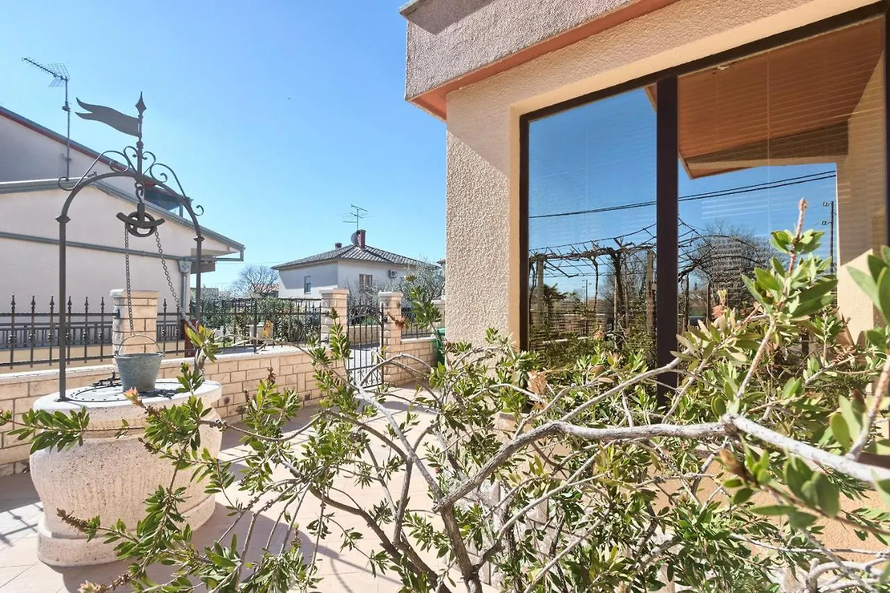 Andrea Del Mar Apartment Pula